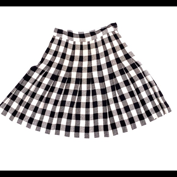 Daily Habit NY Black and cream pleated skirt - Picture 1 of 3